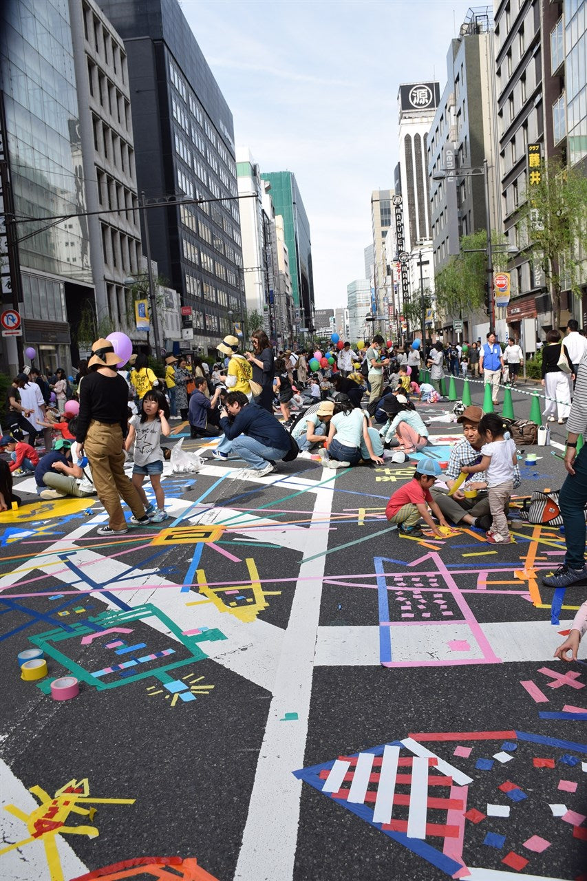 在道路上描繪夢想
